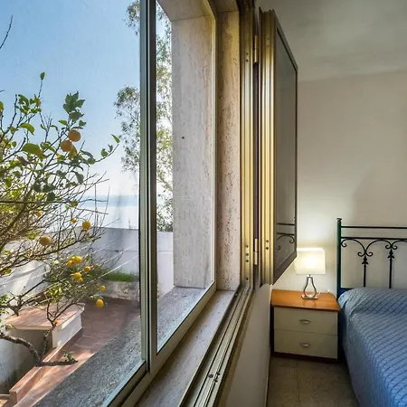Apartment Bilocale Rosa Seaview In *